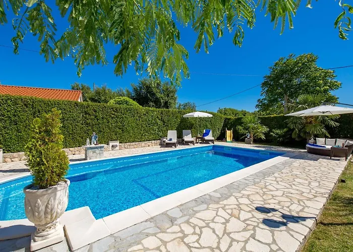 Summer Oasis Villa *