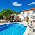 Summer Oasis Dobrinj