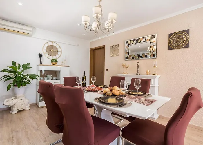 Summer Oasis 别墅 *